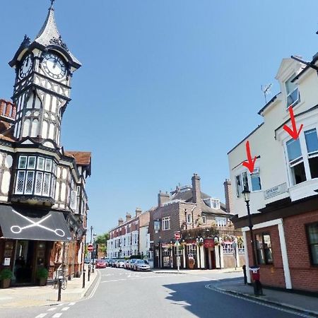 The Clock Tower Apartment - Spacious, Modern, 2 Bed Room Apartment , Southsea With Free Parking - Sleeps 4 Portsmouth Luaran gambar