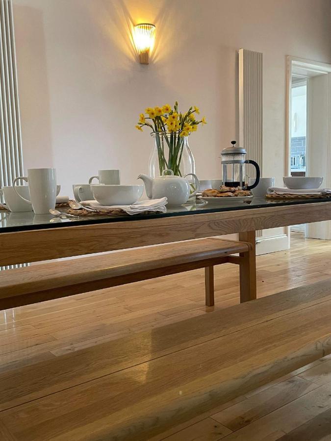 The Clock Tower Apartment - Spacious, Modern, 2 Bed Room Apartment , Southsea With Free Parking - Sleeps 4 Portsmouth Luaran gambar